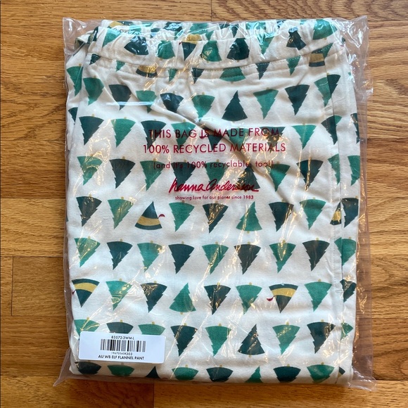 Hanna Andersson Other - Hanna Andersson Adult Warner Bros™ Discovery Elf Flannel Pajama Pants - Unisex L